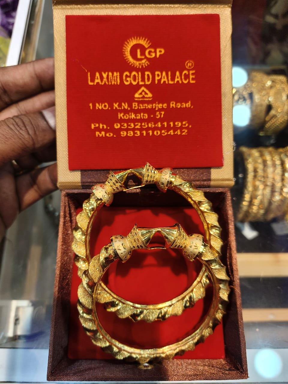 HUID hallmarked gold jewellery from Laxmi Gold Palace, Kolkata