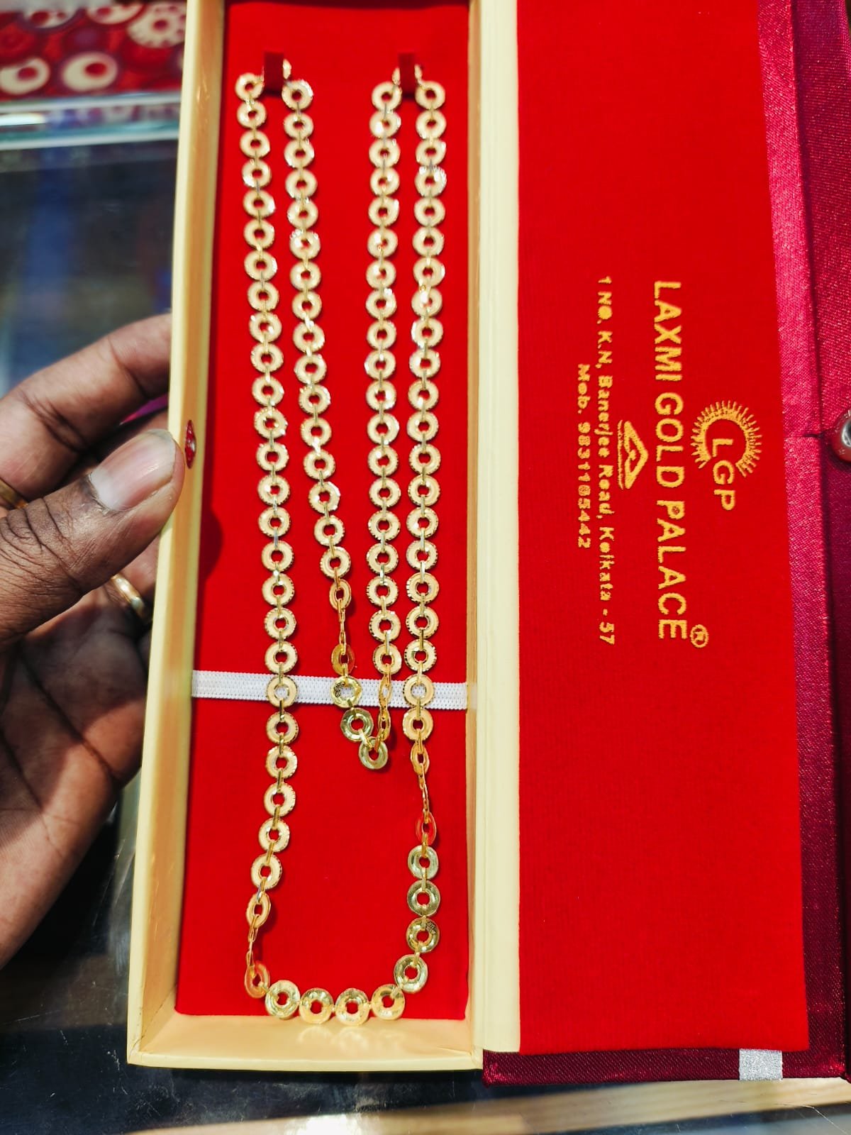 HUID hallmarked gold jewellery from Laxmi Gold Palace, Kolkata