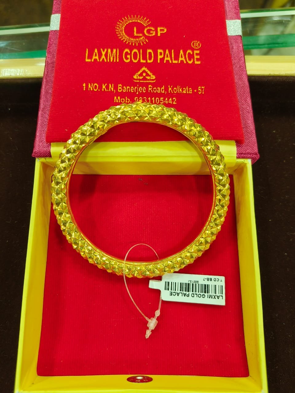 HUID hallmarked gold jewellery from Laxmi Gold Palace, Kolkata